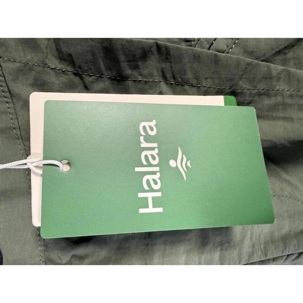 NWT Halara Mid Rise Button Zipper Wide Leg Cargo Pants Size Medium Petite - Picture 7 of 10